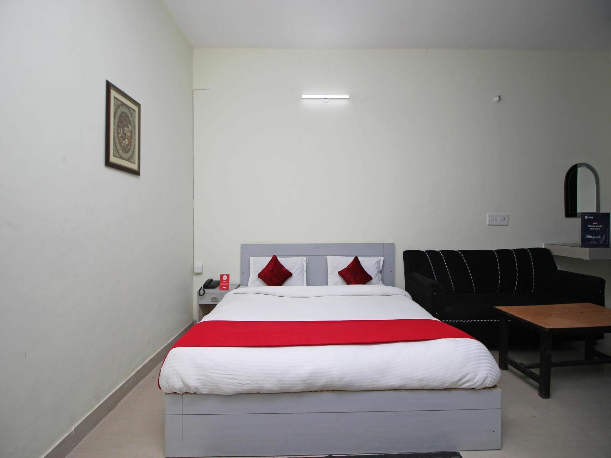 Flagship Hotel Rama Blue Point Nainital Exterior photo